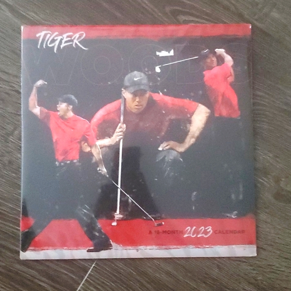 2023 Tiger Woods - Square Wall Calendar sealed